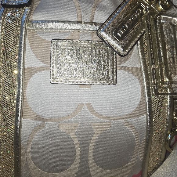 Rare Euc Coach Poppy Daisy Applique Pocket Tote - Picture 3 of 7